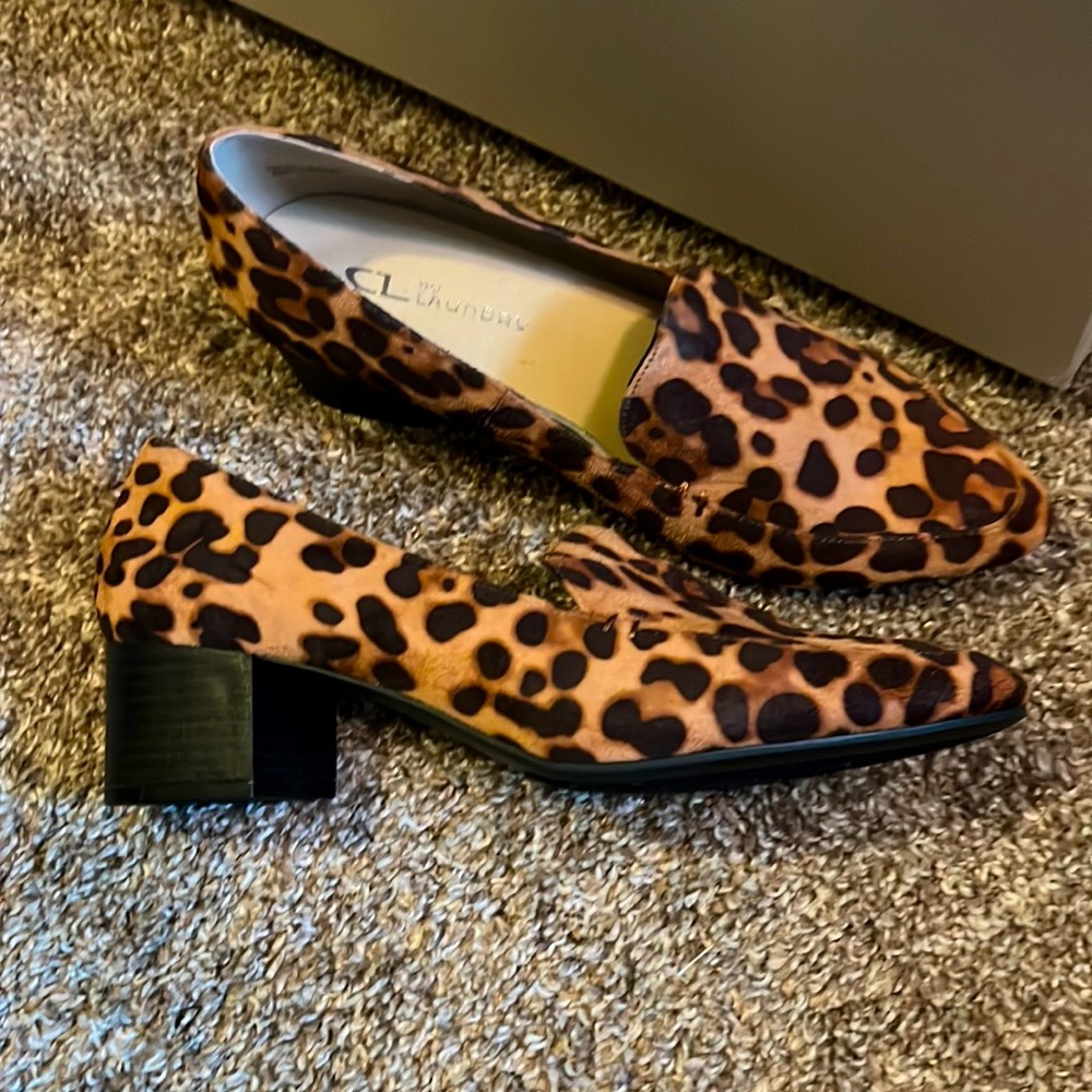 CL by Laundry loafer heels